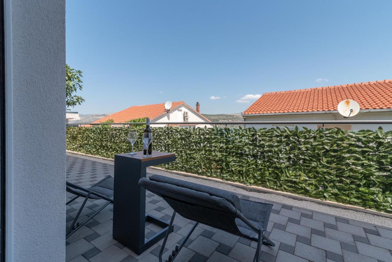 Delux Apartment Eva Trogir Exterior foto